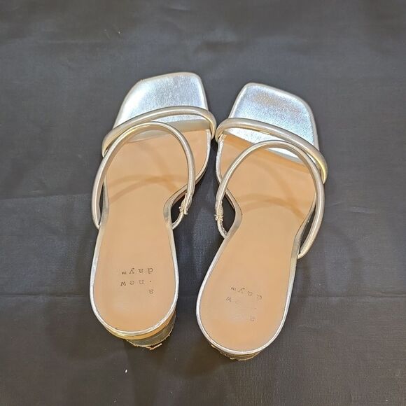 A NEW DAY SQUARE TOE DOUBLE STRAP ROUNDED BLOCK HEEL OPEN-TOE SANDAL - Picture 5 of 13